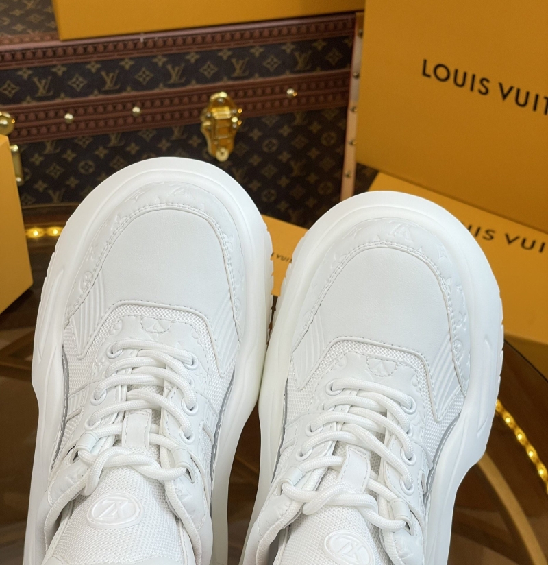 Louis Vuitton Sneakers